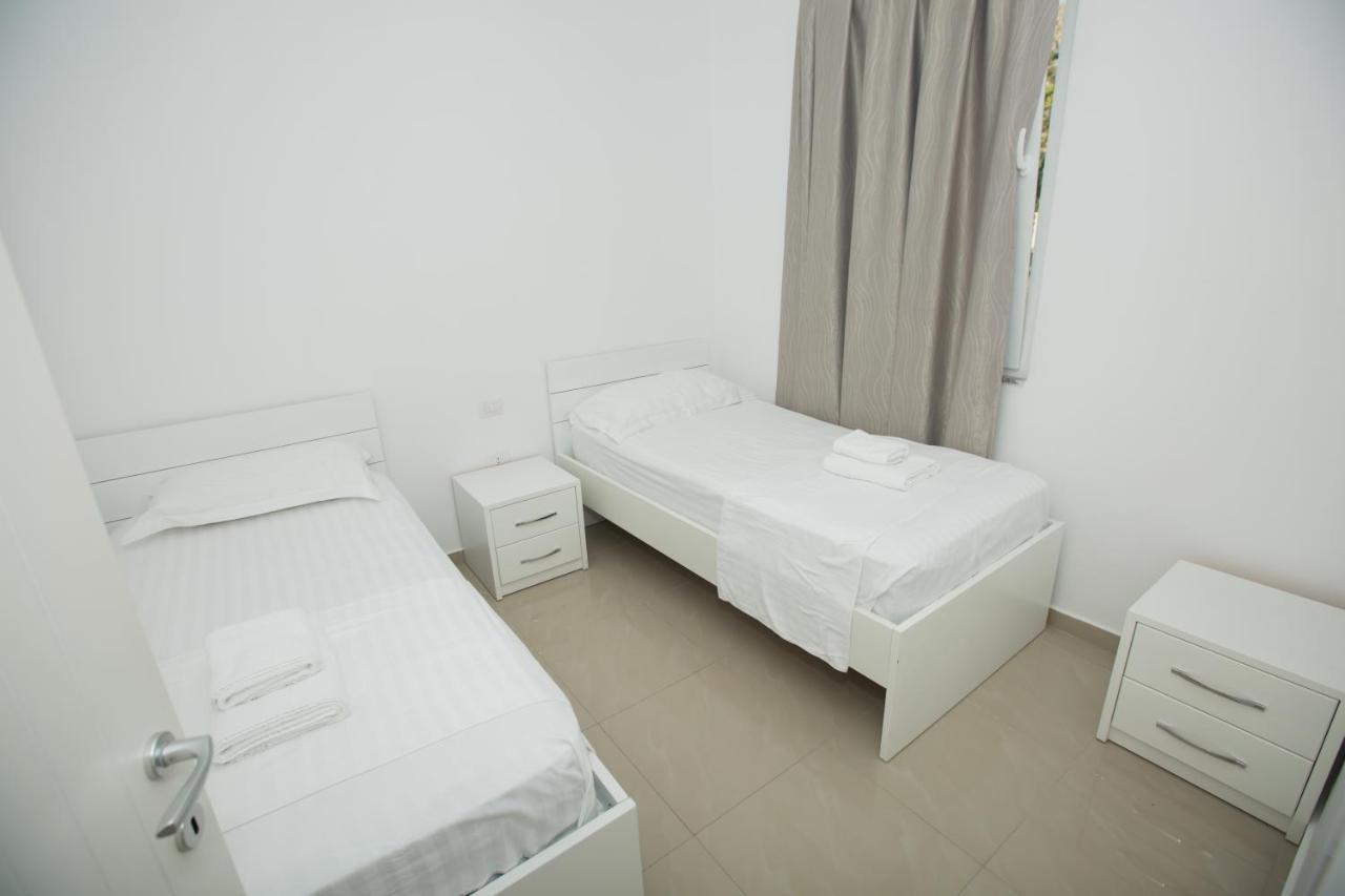 Royal Palace Apart otel Lezhë Dış mekan fotoğraf