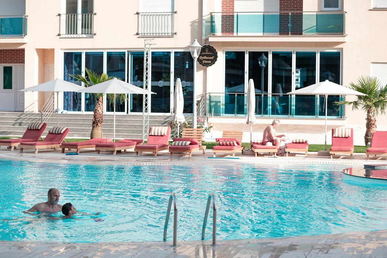Royal Palace Apart otel Lezhë Dış mekan fotoğraf