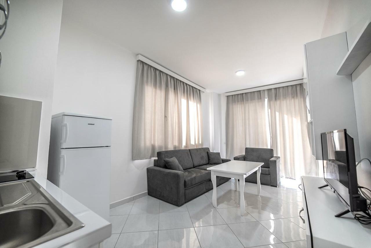 Royal Palace Apart otel Lezhë Dış mekan fotoğraf